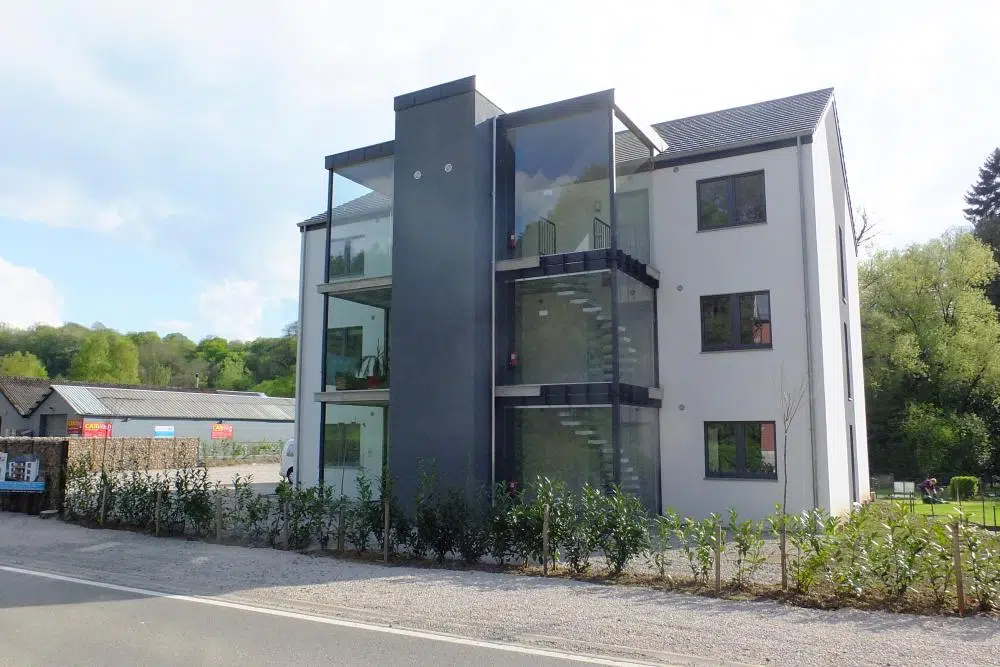 Construire sa maison écologique à l'aide de blocs coffrants isolants