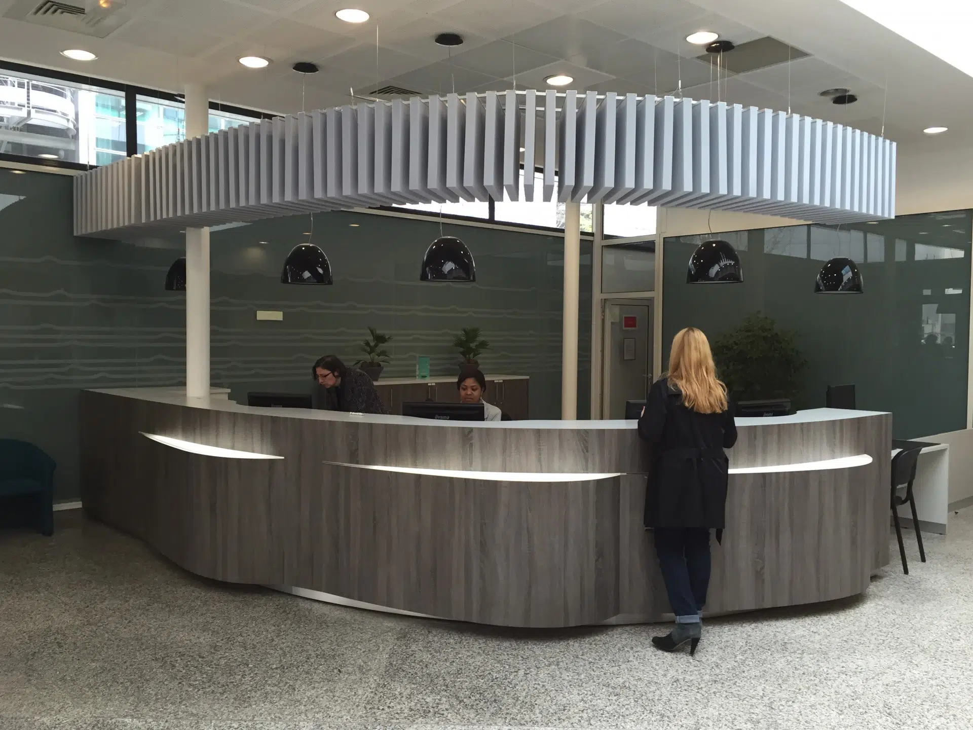 banque d'accueil sur mesure