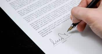 Signer un document en ligne : le bon réflexe