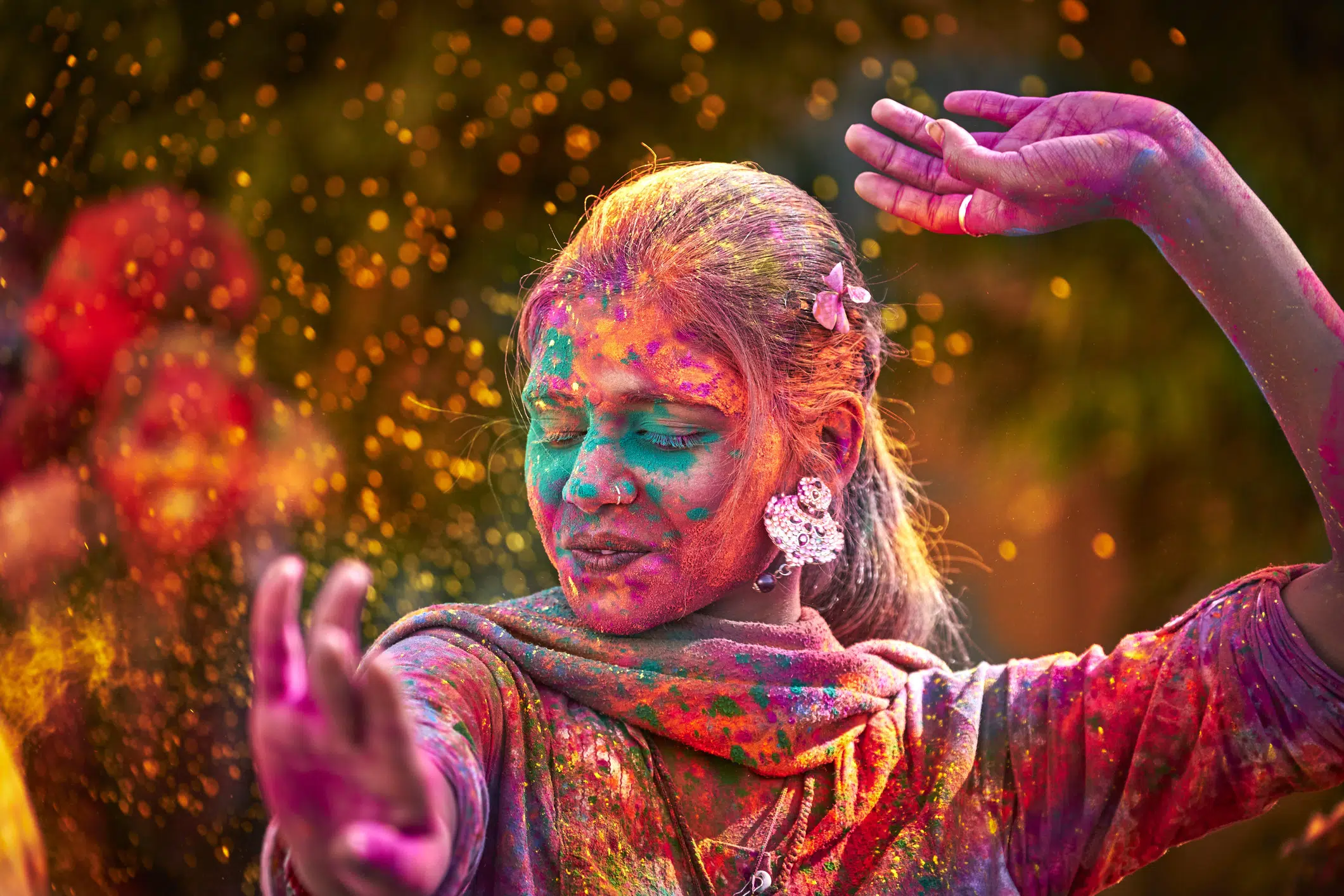 Réjouissance et danses à la Holi