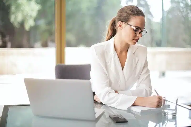Comment démarrer une entreprise en ligne