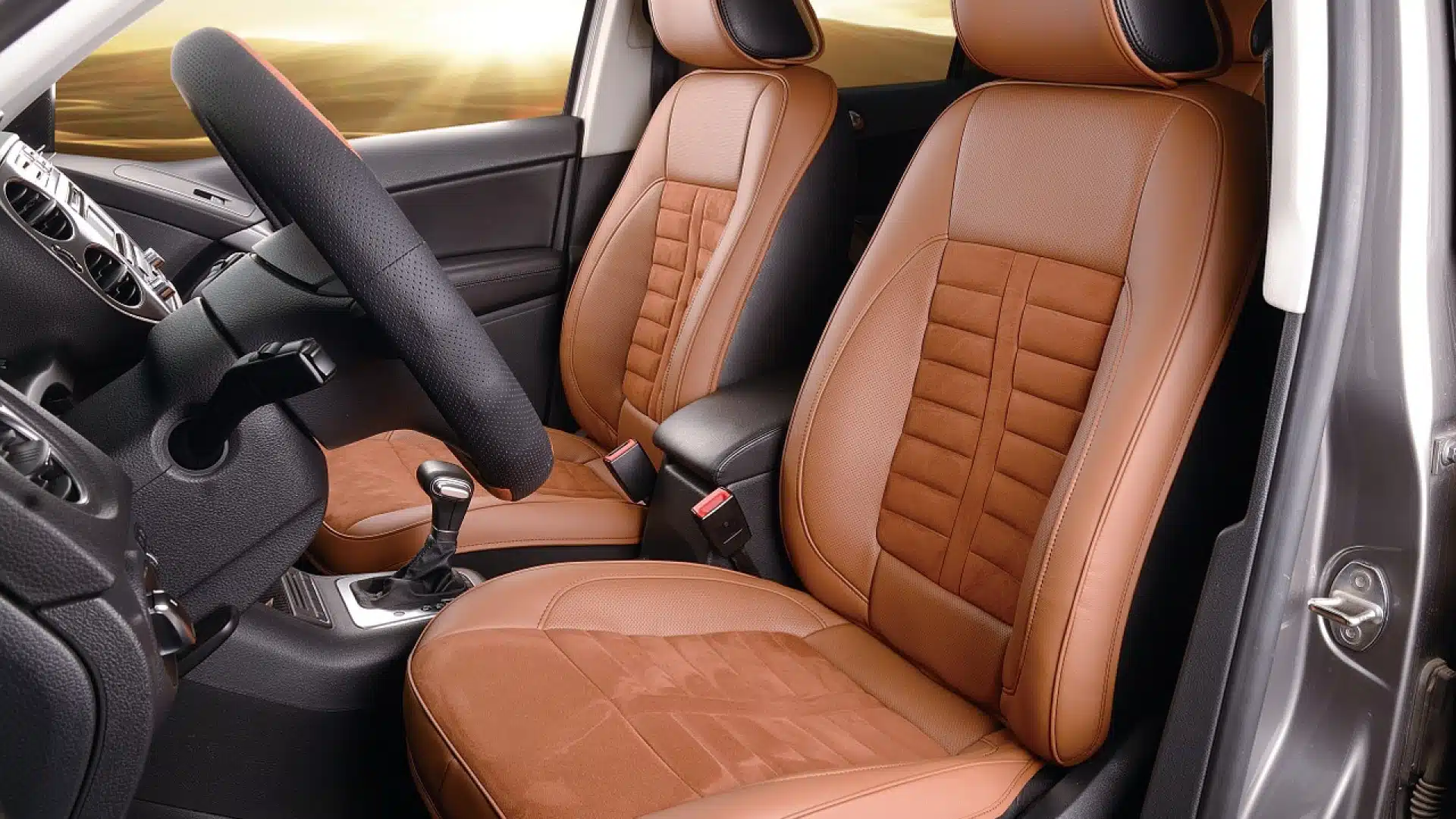 Craquez pour des housses et des tapis auto sur-mesure haut de gamme !